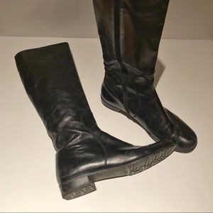 [Stuart Weitzman] “Rider” Black Knee Boots